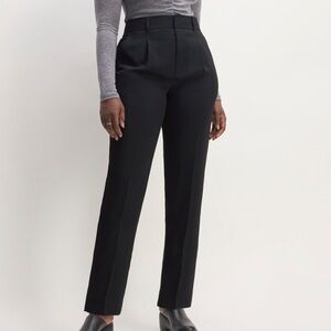 Everlane The Japanese GoWeave Way-High® Tapered Pant Black Base - Size 16